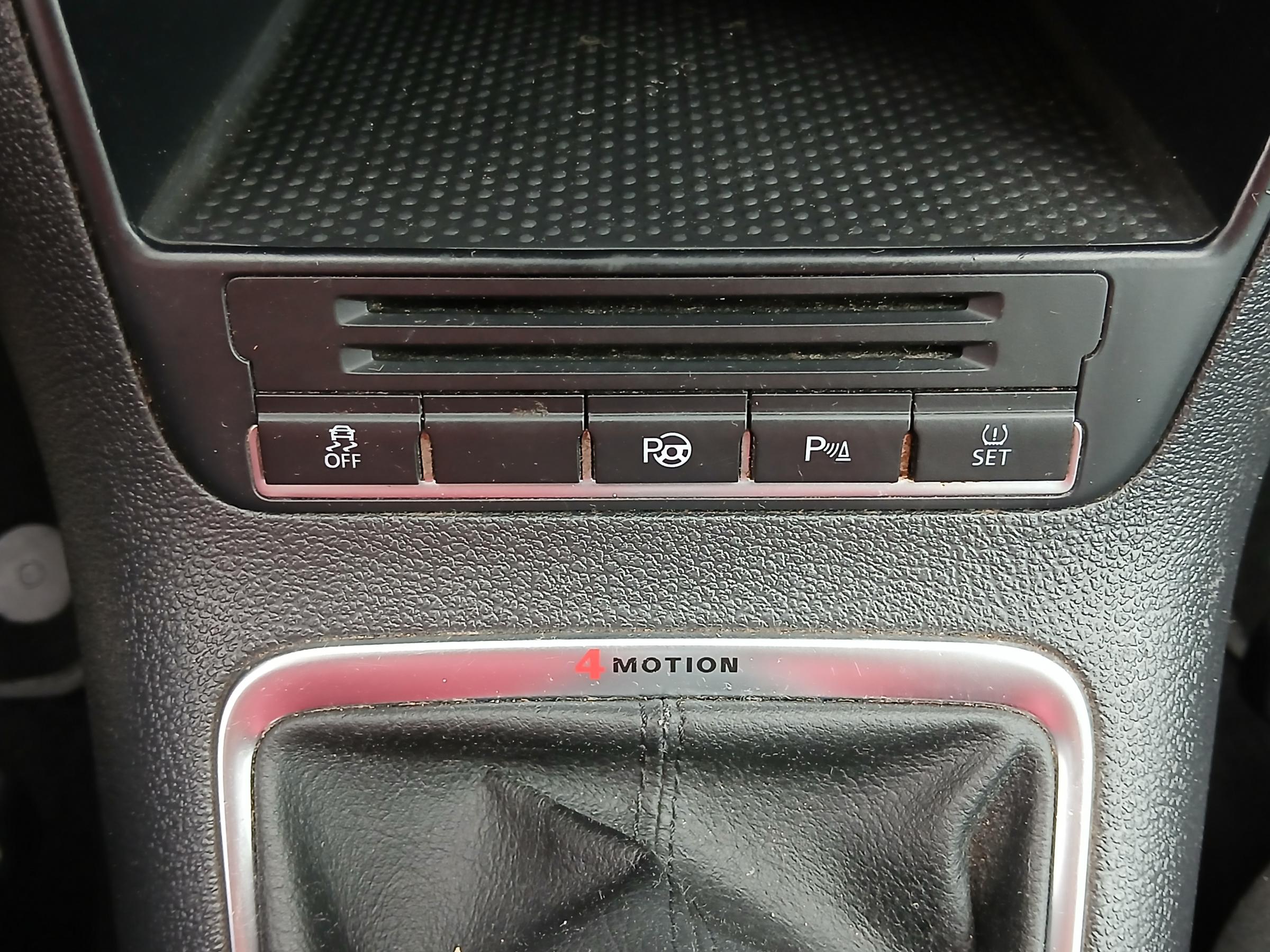 Volkswagen Tiguan, 2010 - pohled č. 16