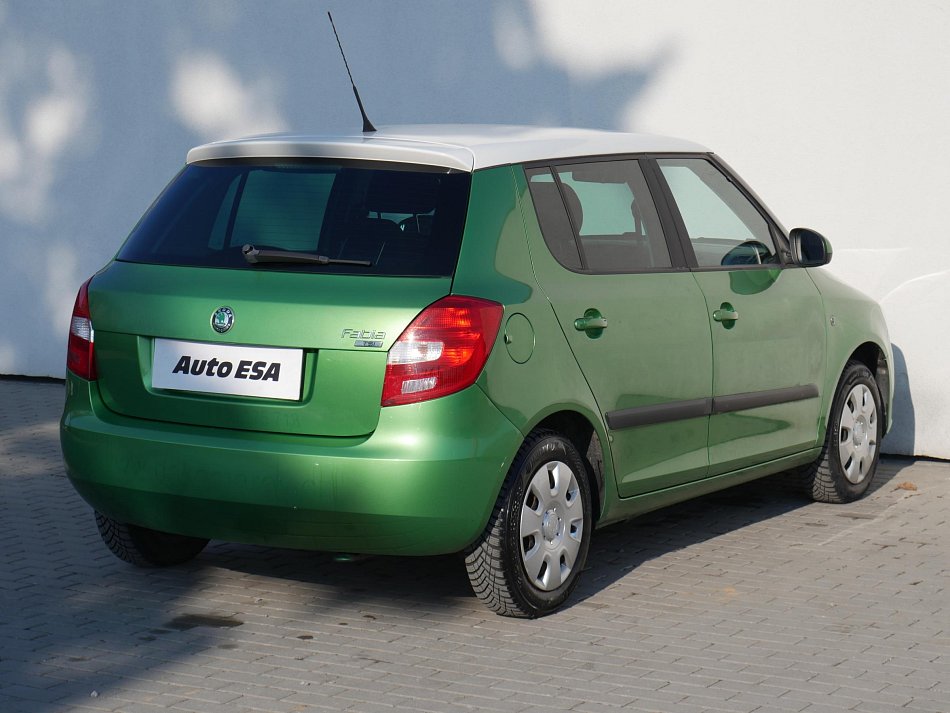 Škoda Fabia II 1.2 TSI Ambiente