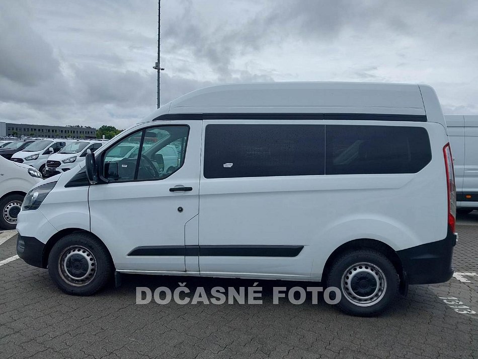 Ford Transit Custom 2.0TDCi  L1H2 9míst