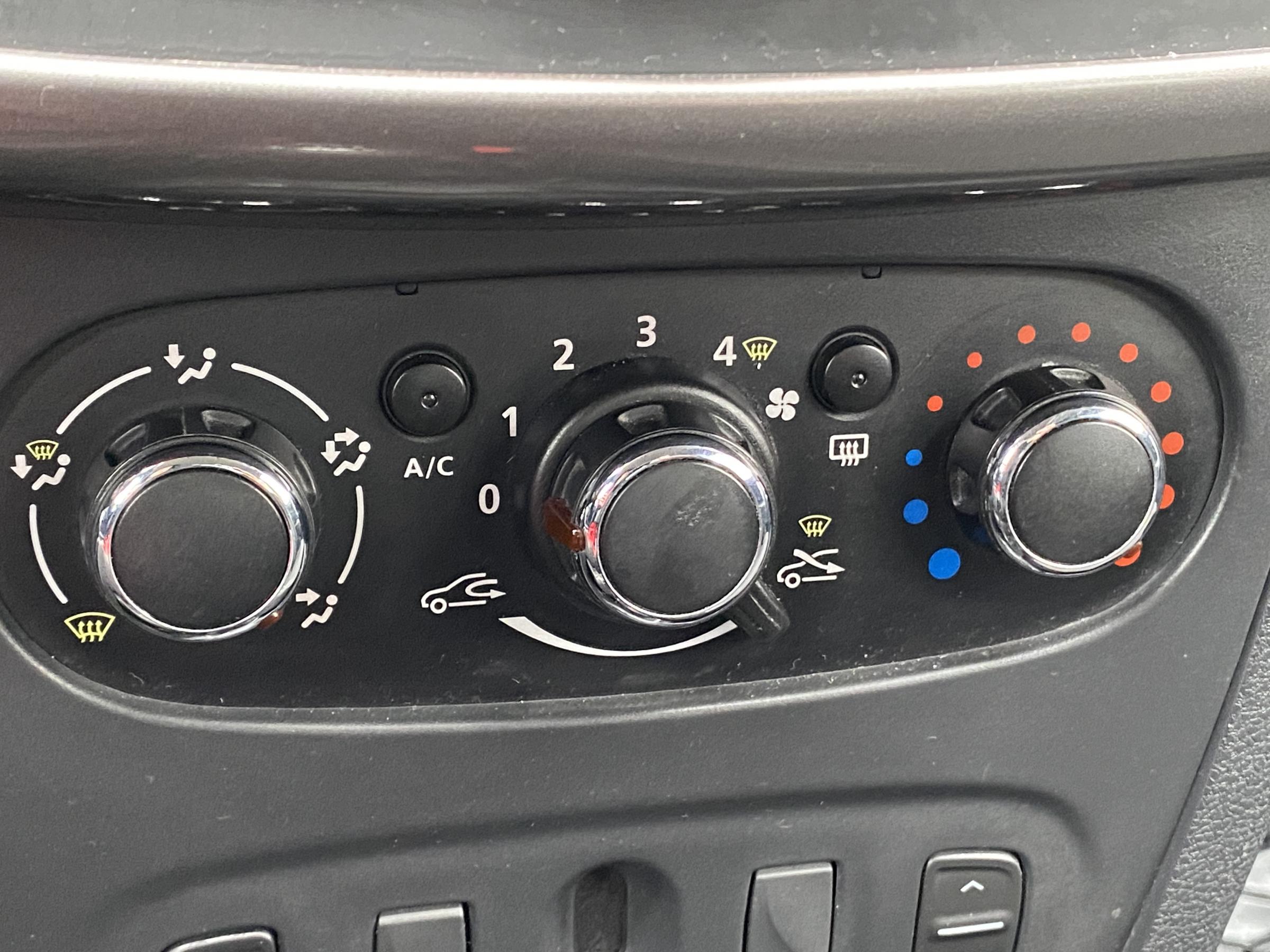 Dacia Logan, 2016 - pohled č. 11