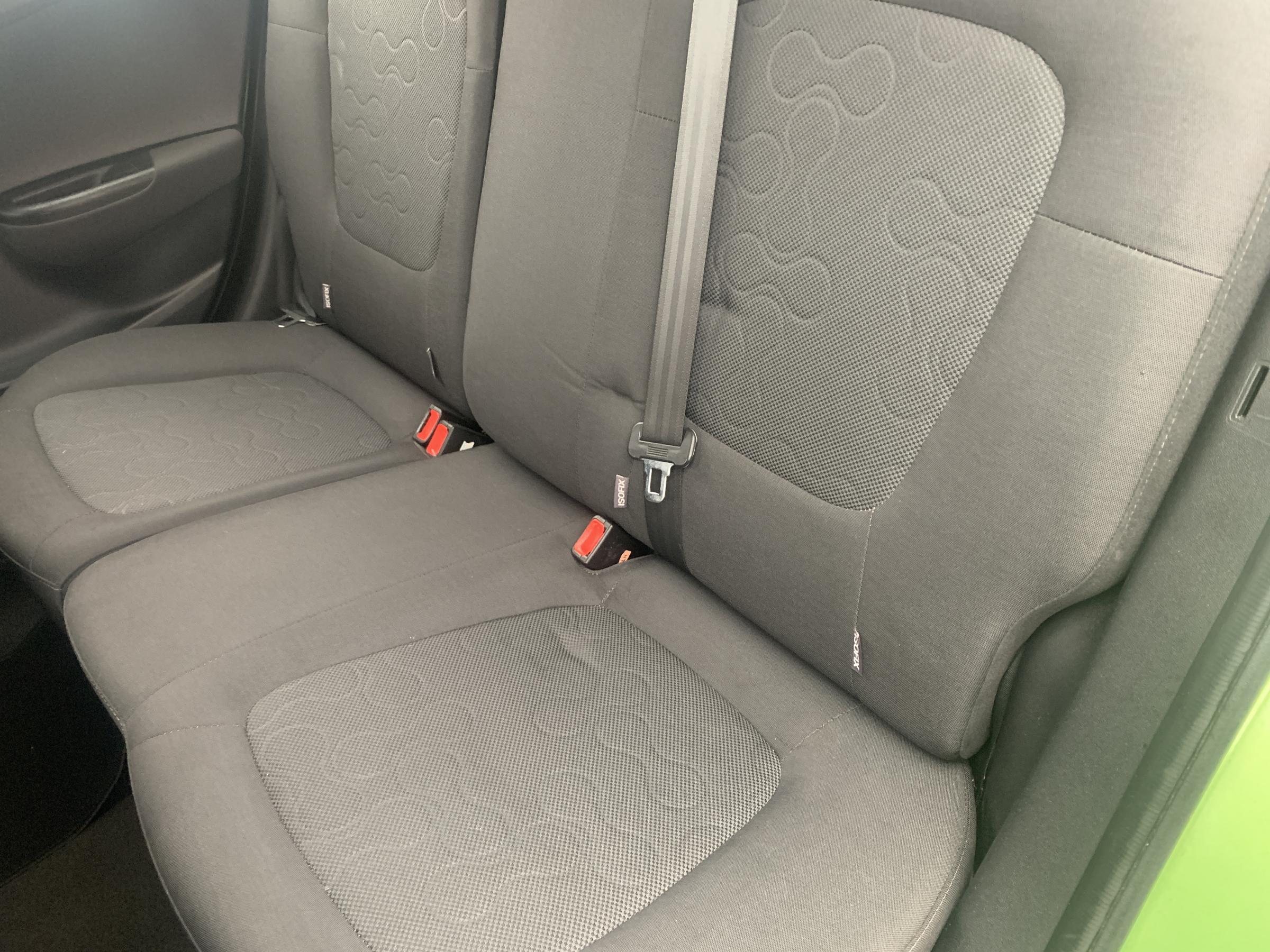 Hyundai i20, 2011 - pohled č. 10