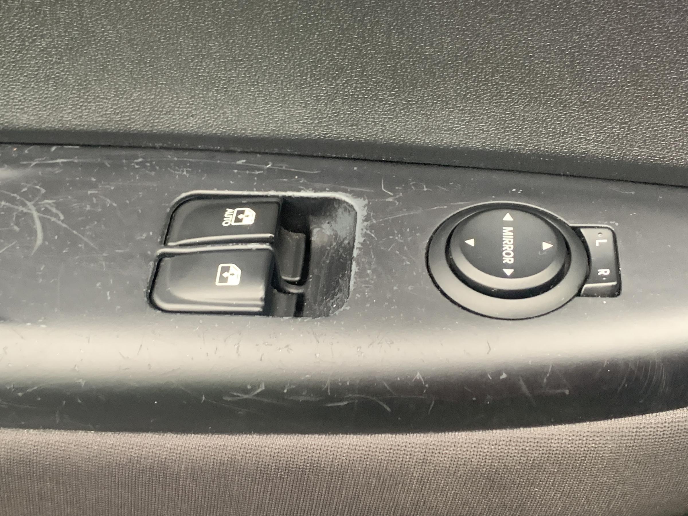 Hyundai i20, 2011 - pohled č. 17