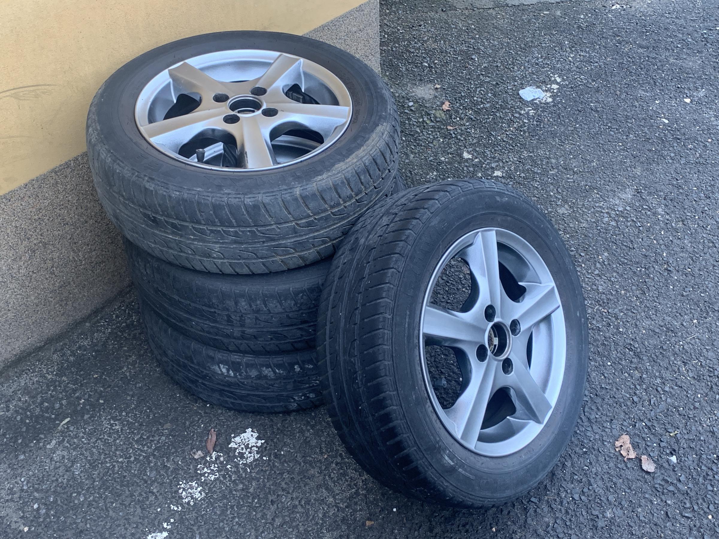 Hyundai i20, 2011 - pohled č. 18