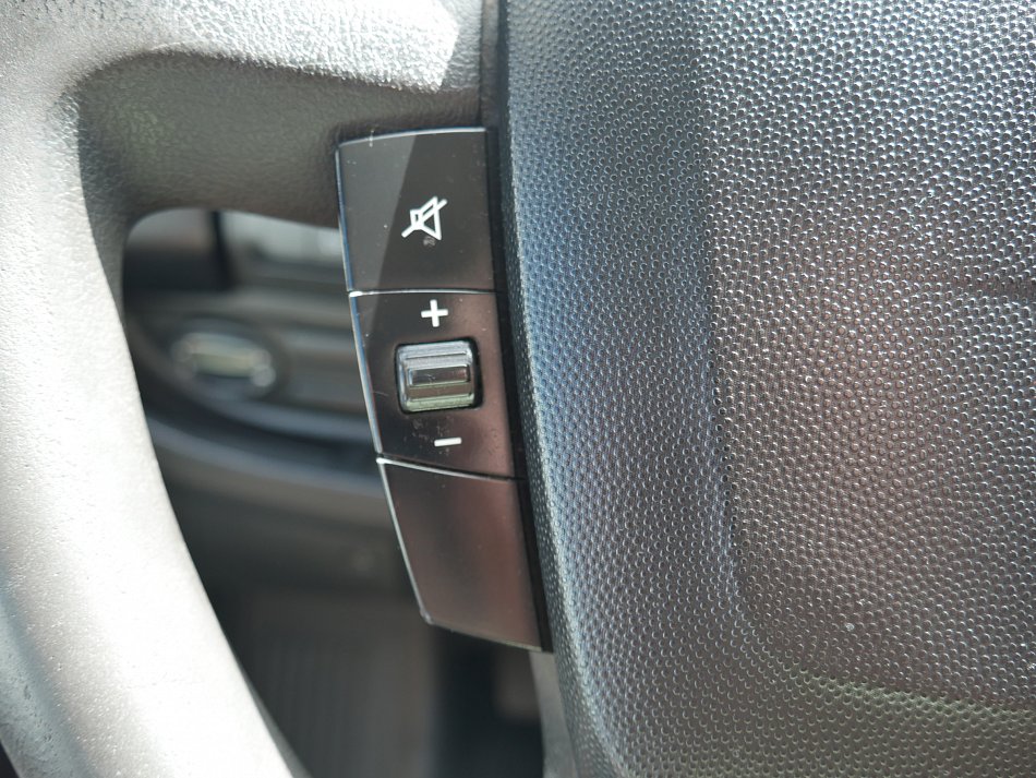 Citroën Jumper 2.0HDi  L3H2 6míst
