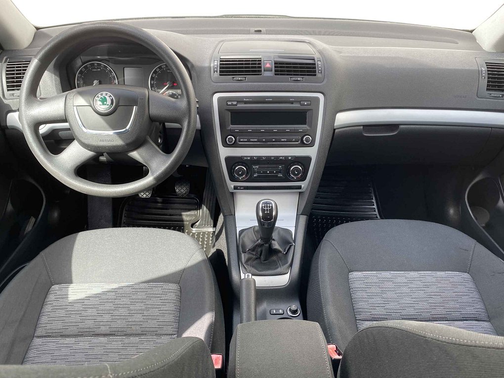 Škoda Octavia II 1.6 TDi Ambiente