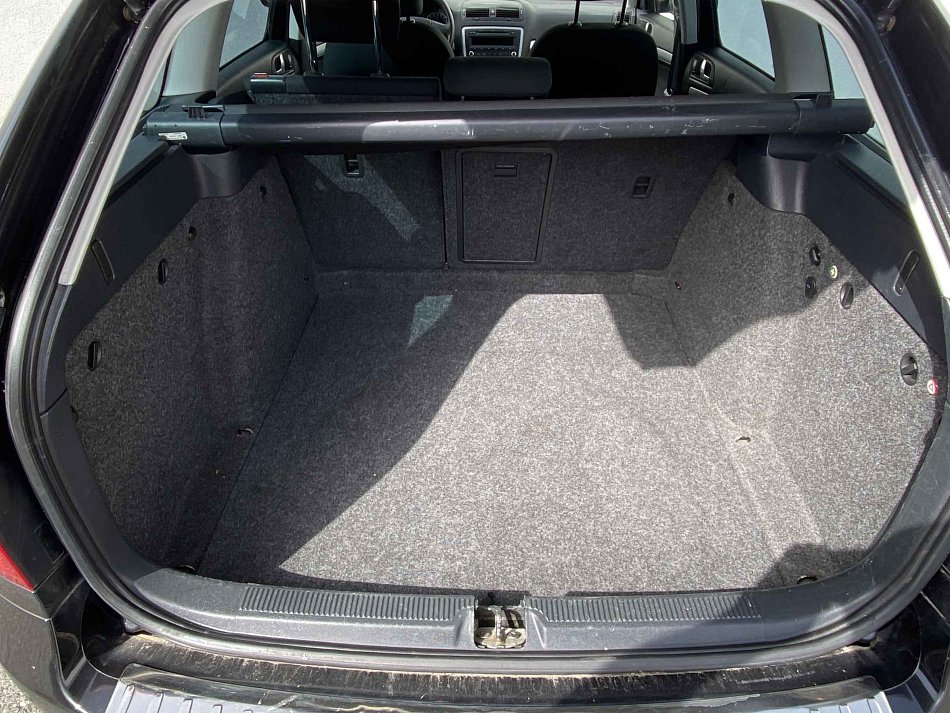 Škoda Octavia II 1.6 TDi Ambiente