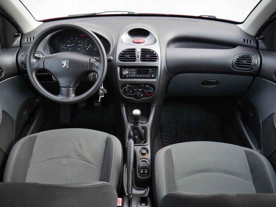 Peugeot 206 1.4i 
