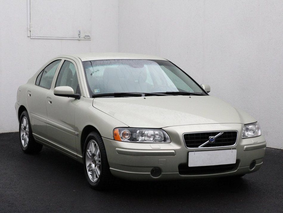 Volvo S60 2.5T 