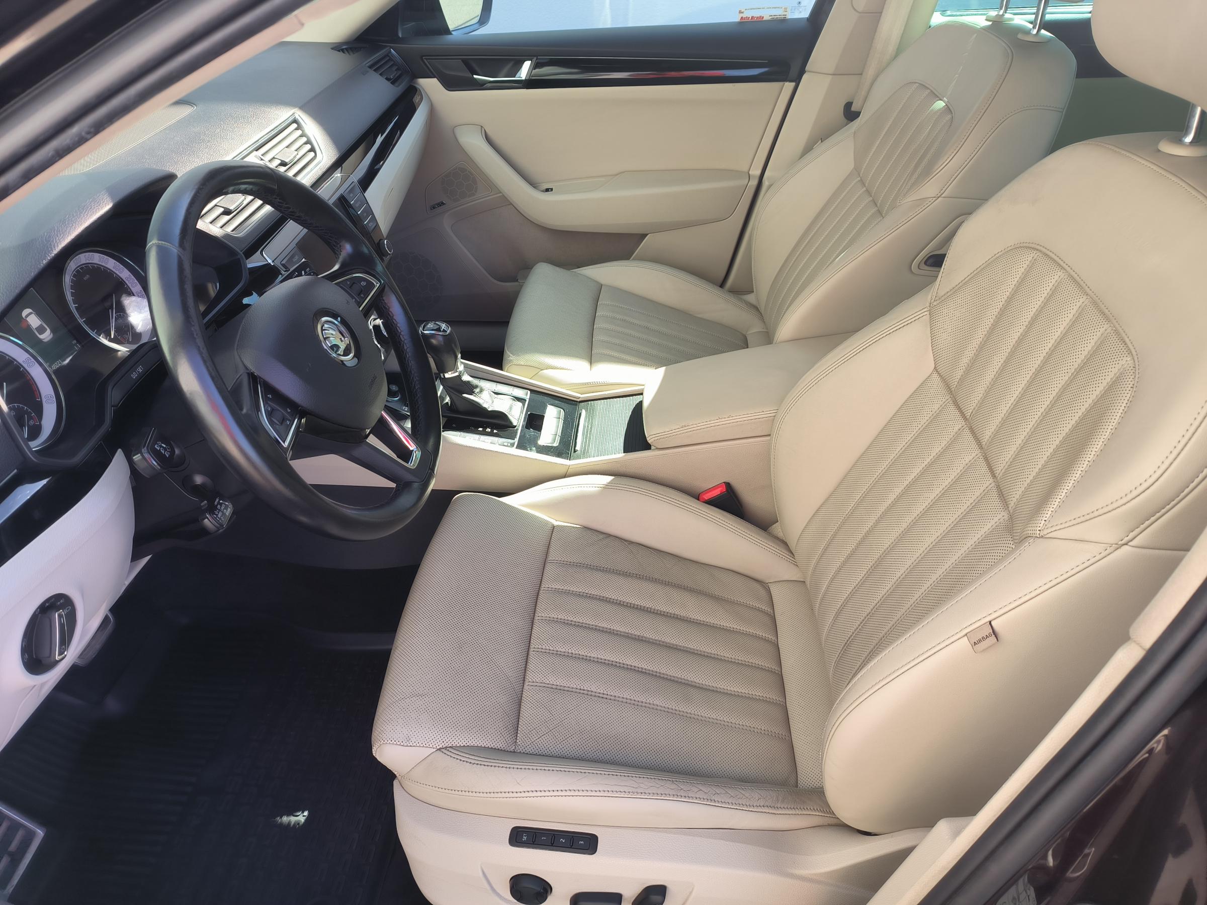 Škoda Superb III, 2015 - pohled č. 10