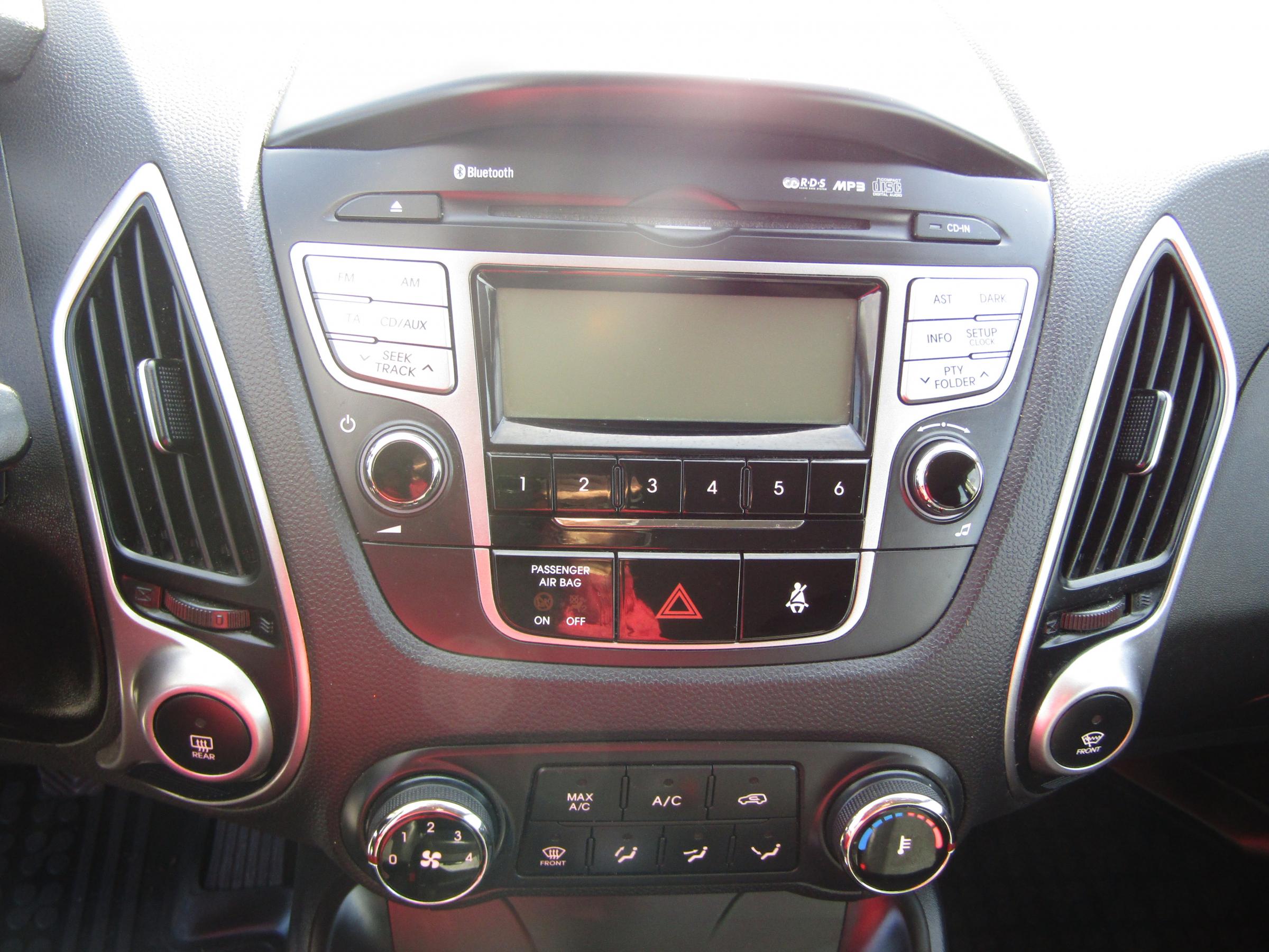 Hyundai ix35, 2011 - pohled č. 15