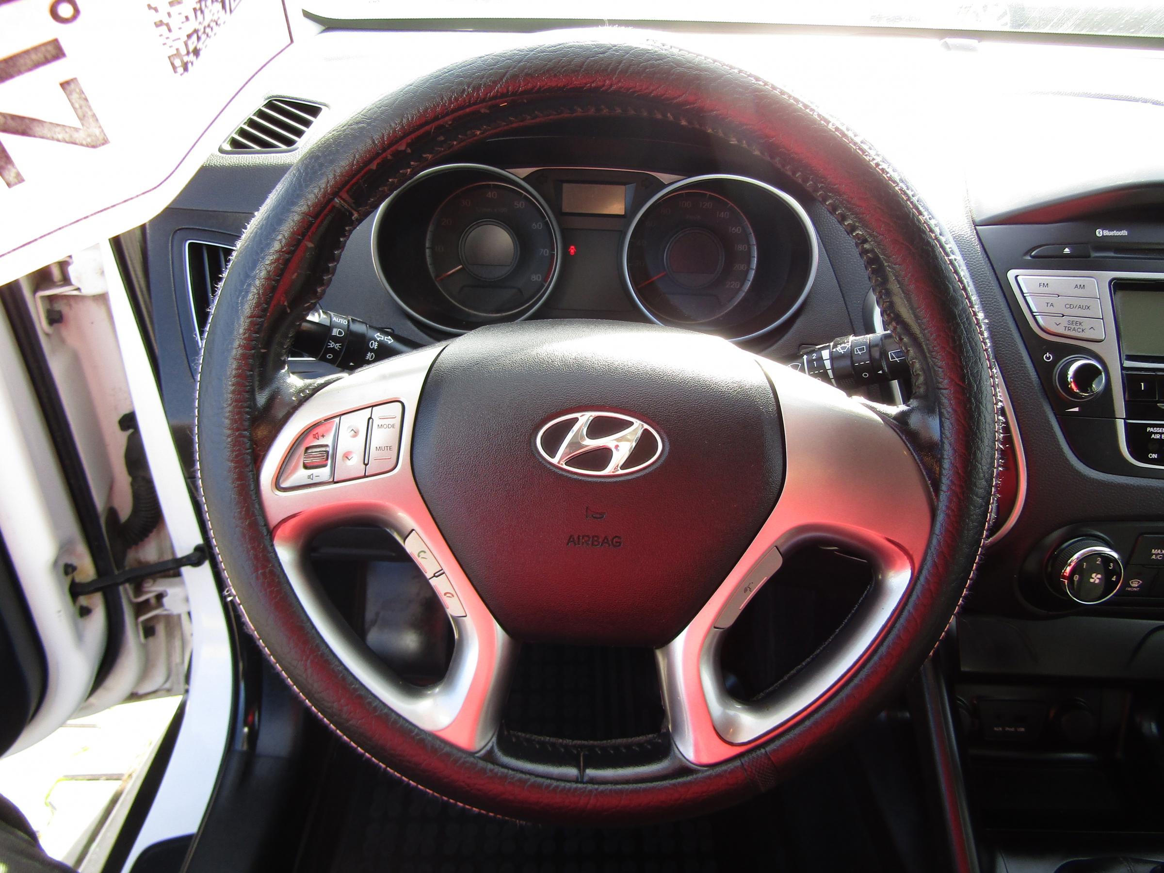 Hyundai ix35, 2011 - pohled č. 16