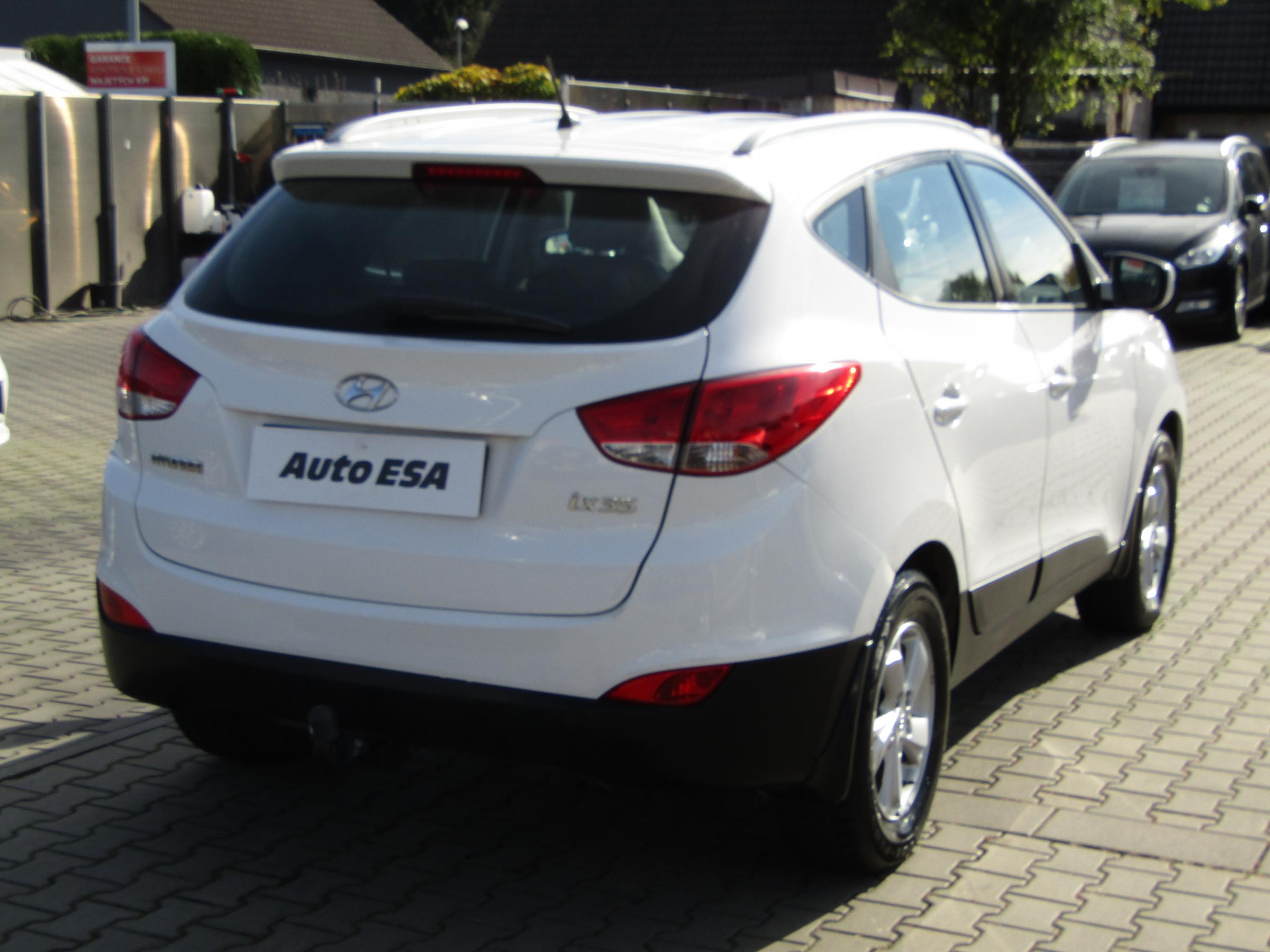 Hyundai ix35, 2011 - pohled č. 4