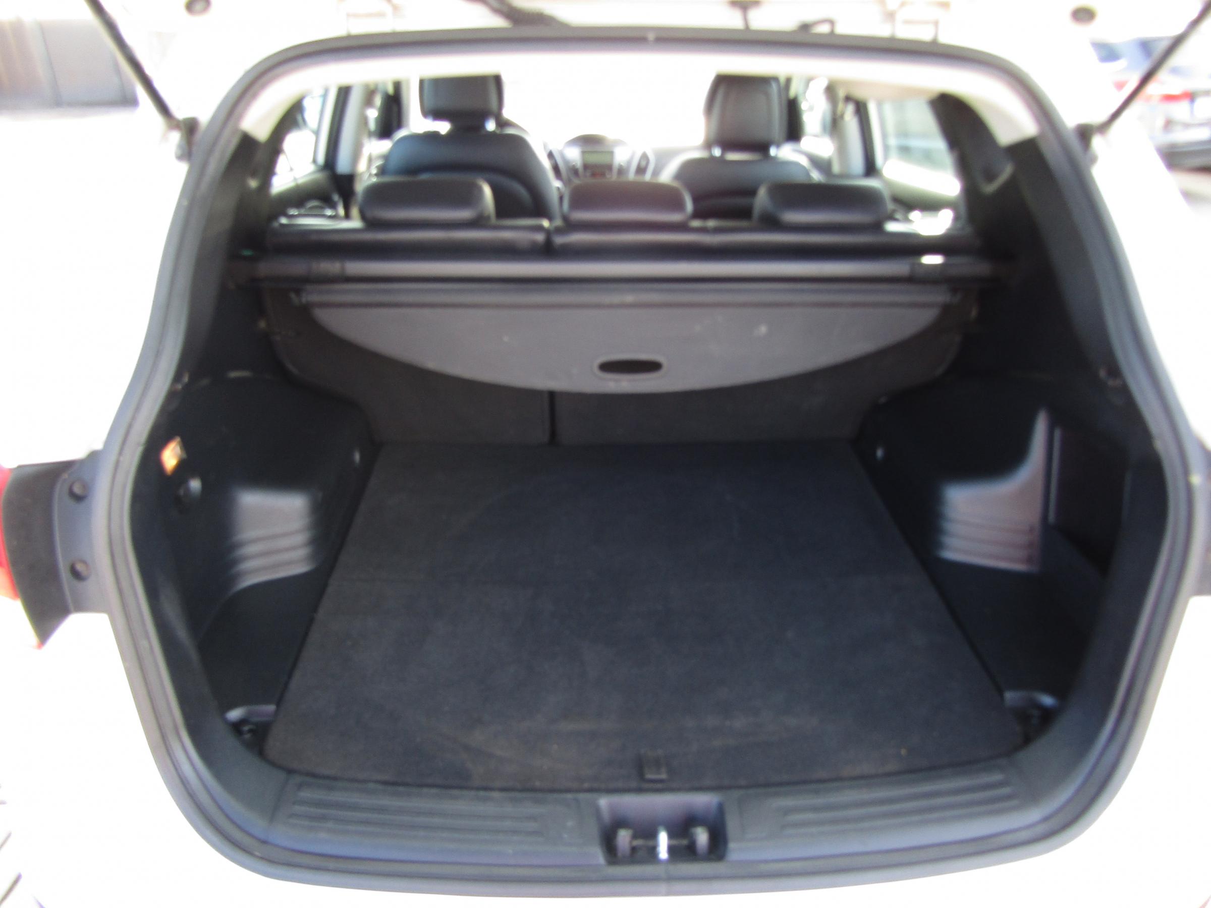 Hyundai ix35, 2011 - pohled č. 7