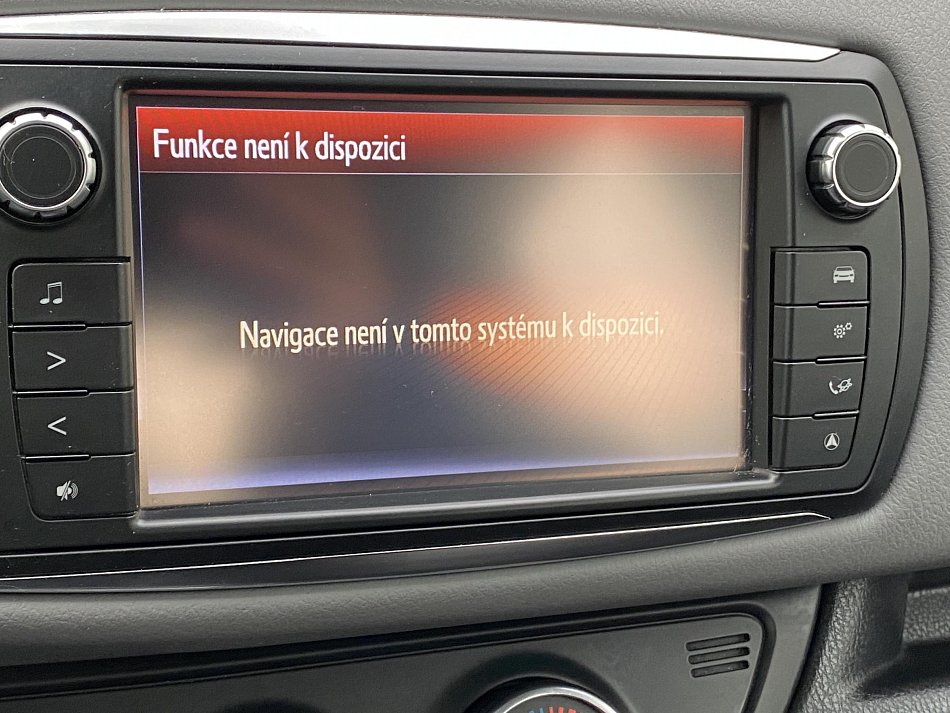 Toyota Yaris 1.3VVTi 