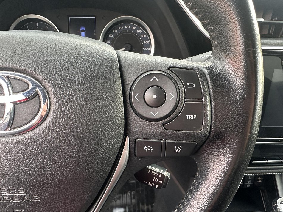 Toyota Corolla 1.6 VVTi 