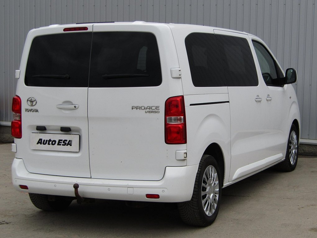 Toyota ProAce Verso 2.0D-4D  L2