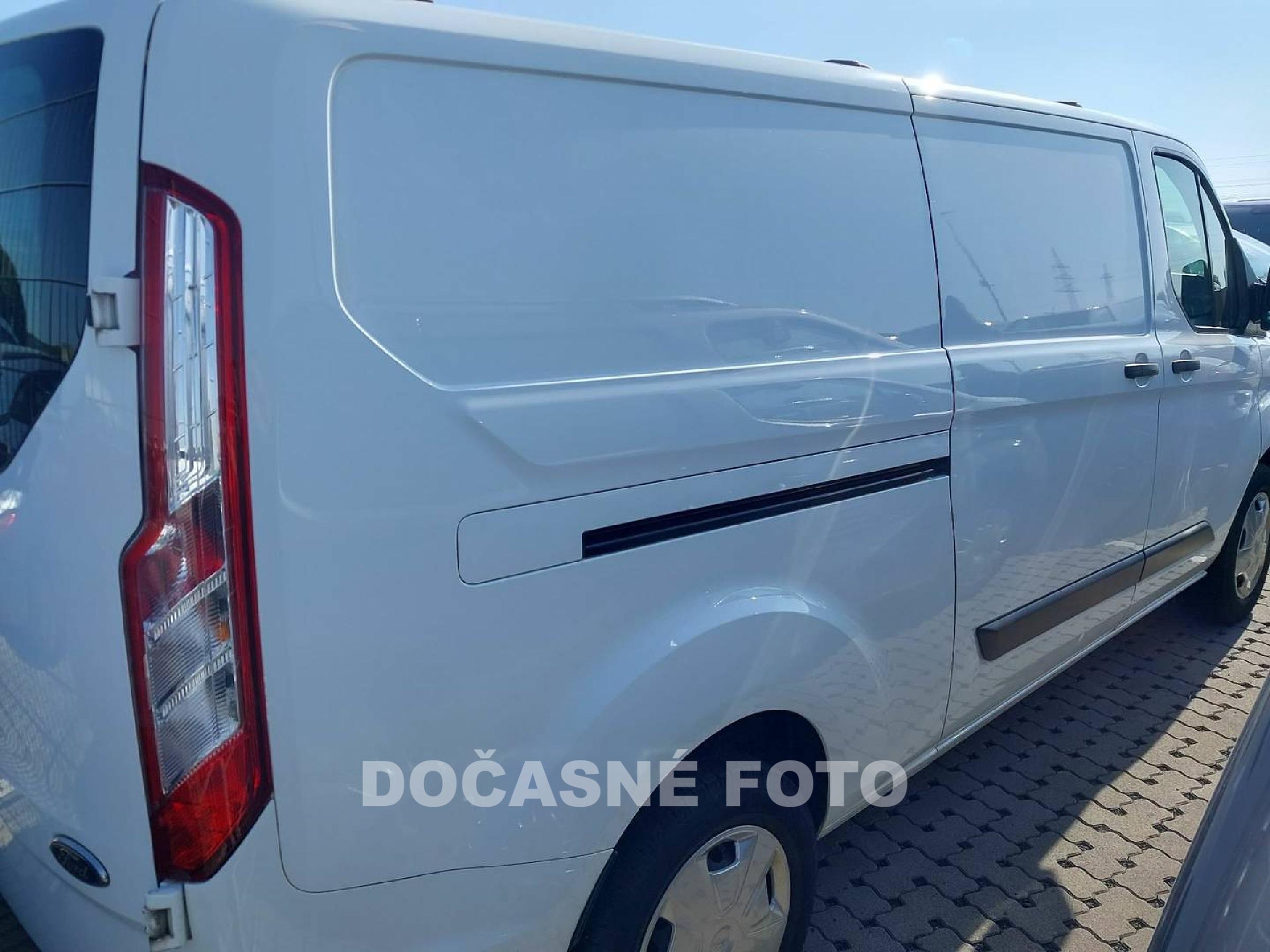 Ford Transit Custom, 2020 - pohled č. 3