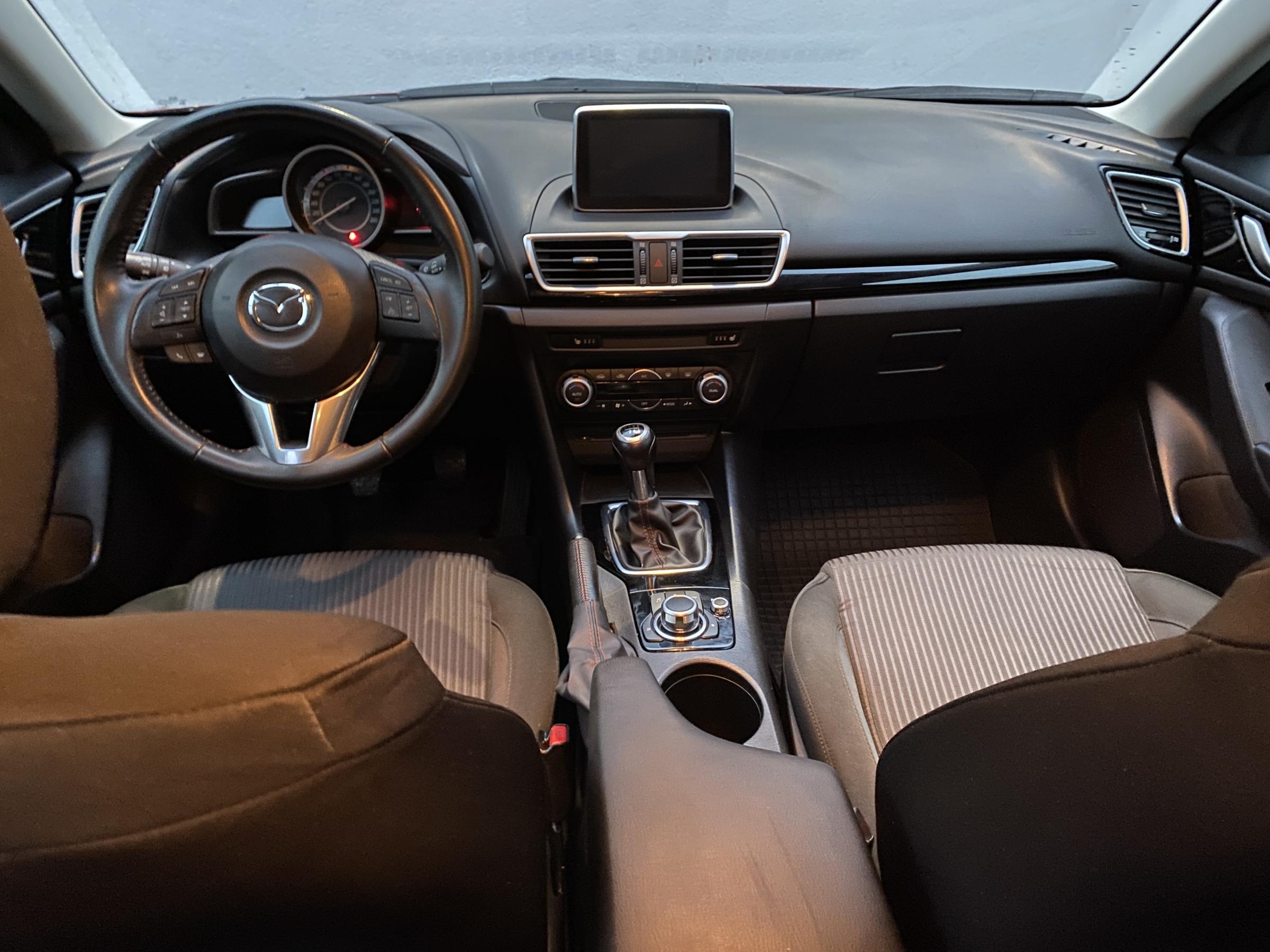 Mazda 3, 2015 - pohled č. 8