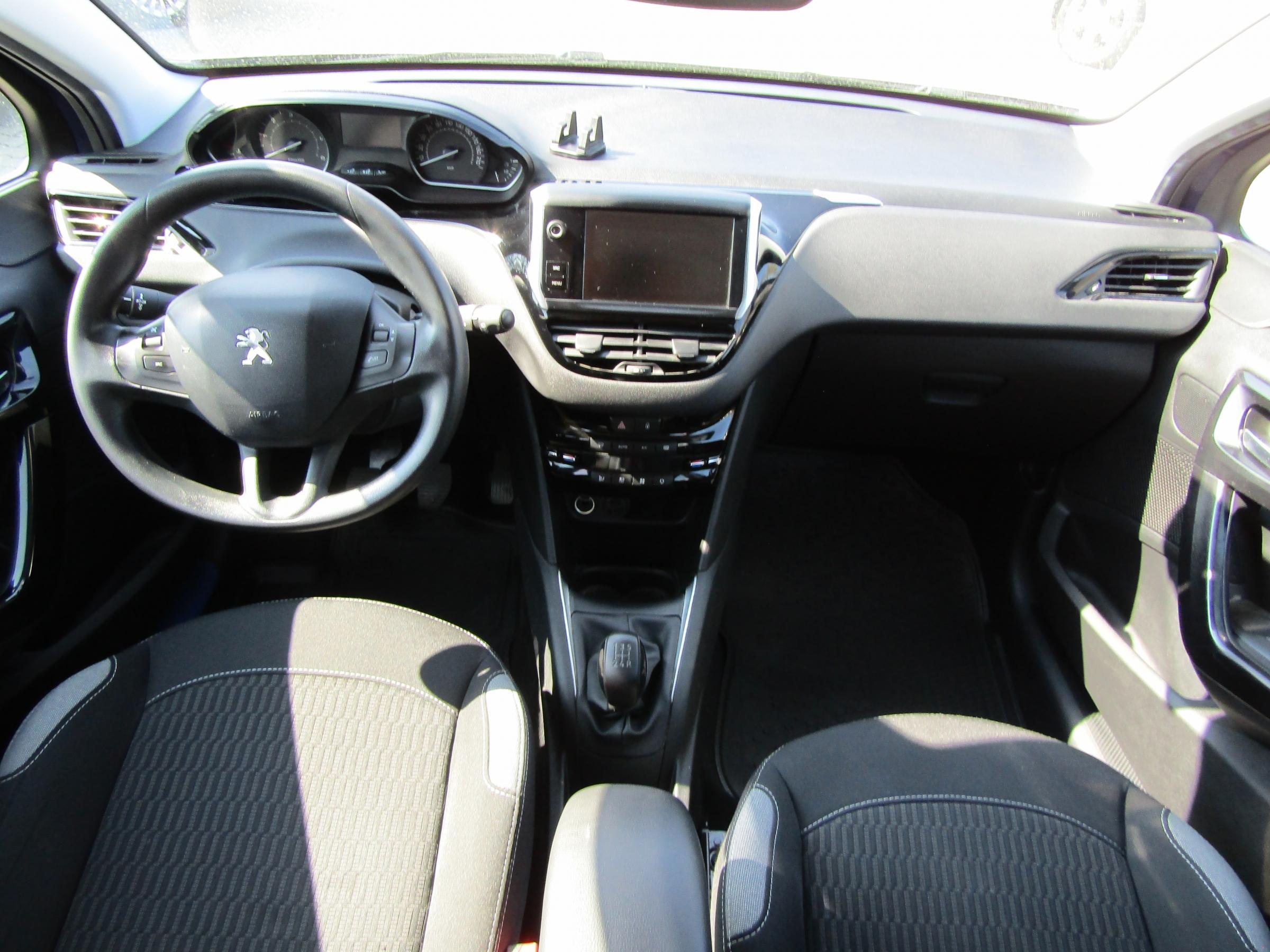 Peugeot 208, 2016 - pohled č. 8