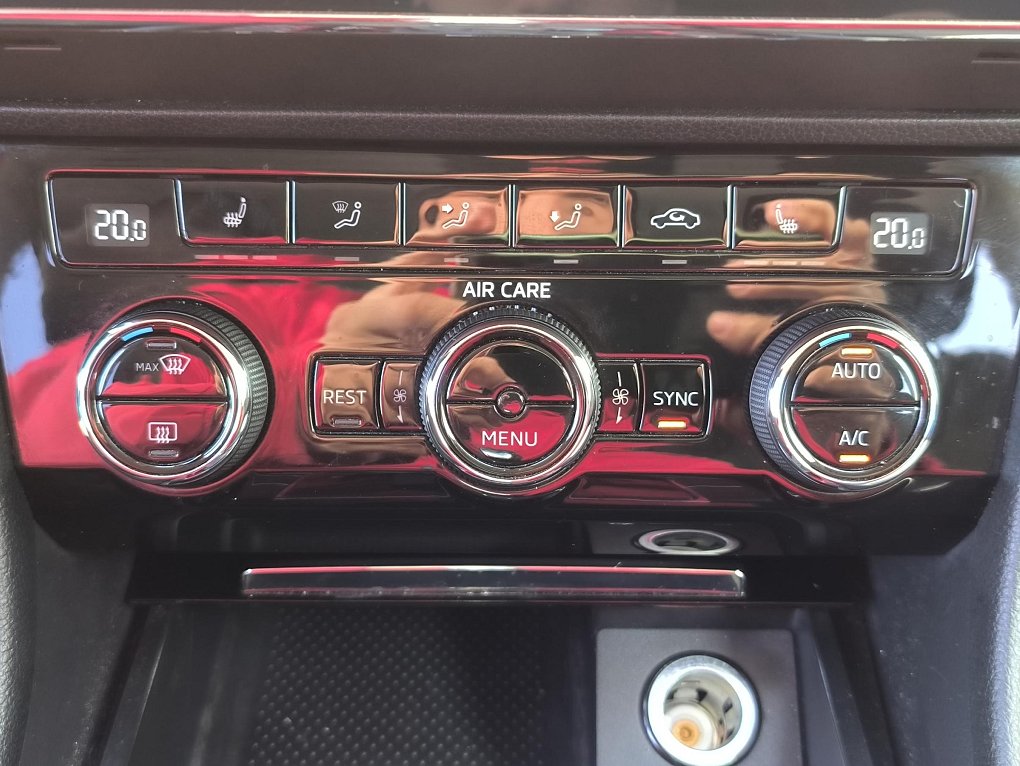 Škoda Superb III 2.0 TDi 