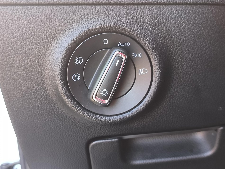 Škoda Superb III 2.0 TDi 