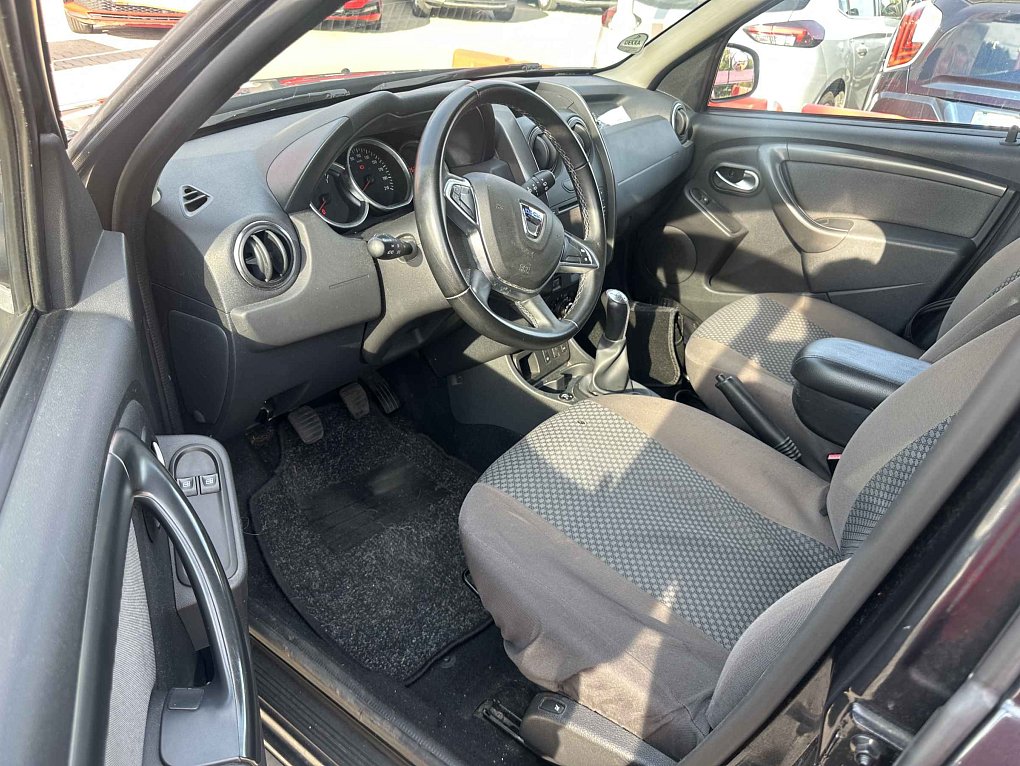 Dacia Duster 1.6i 