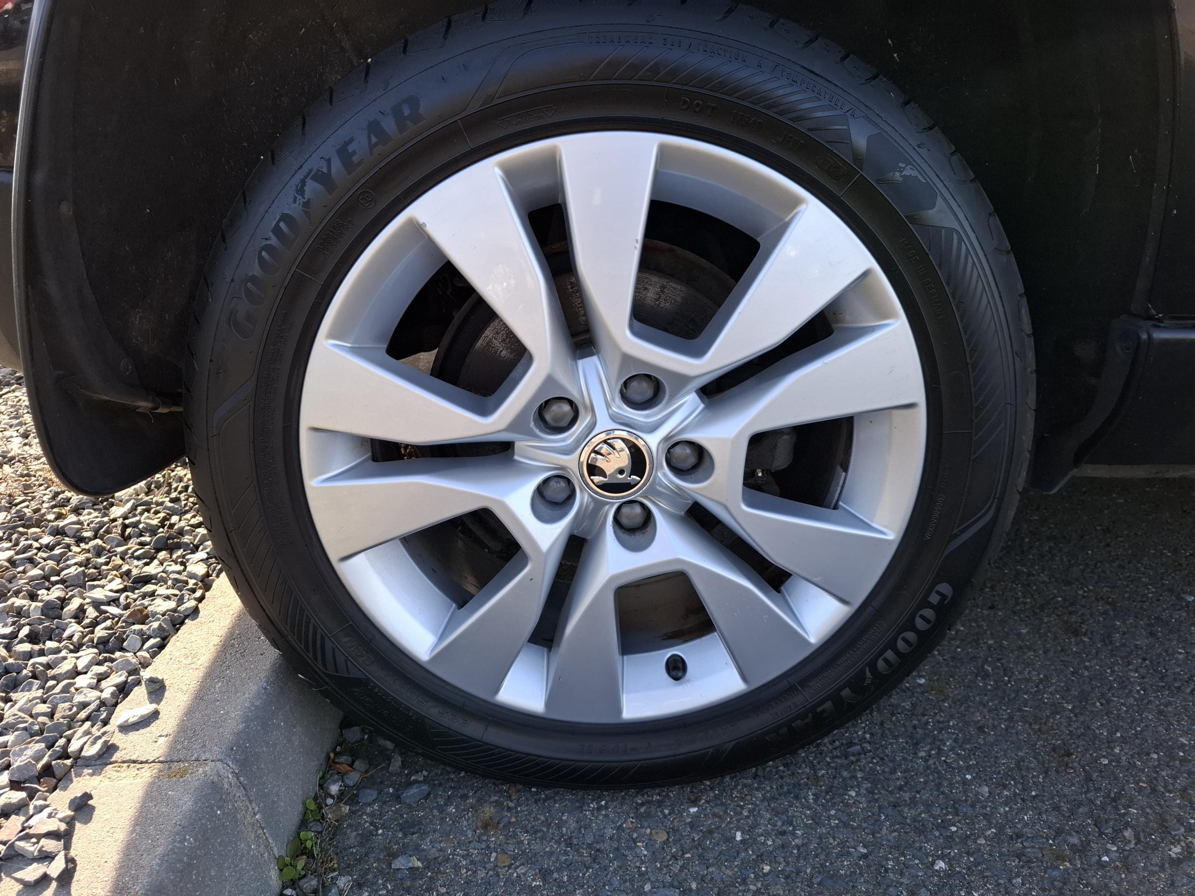 Škoda Yeti, 2016 - pohled č. 17