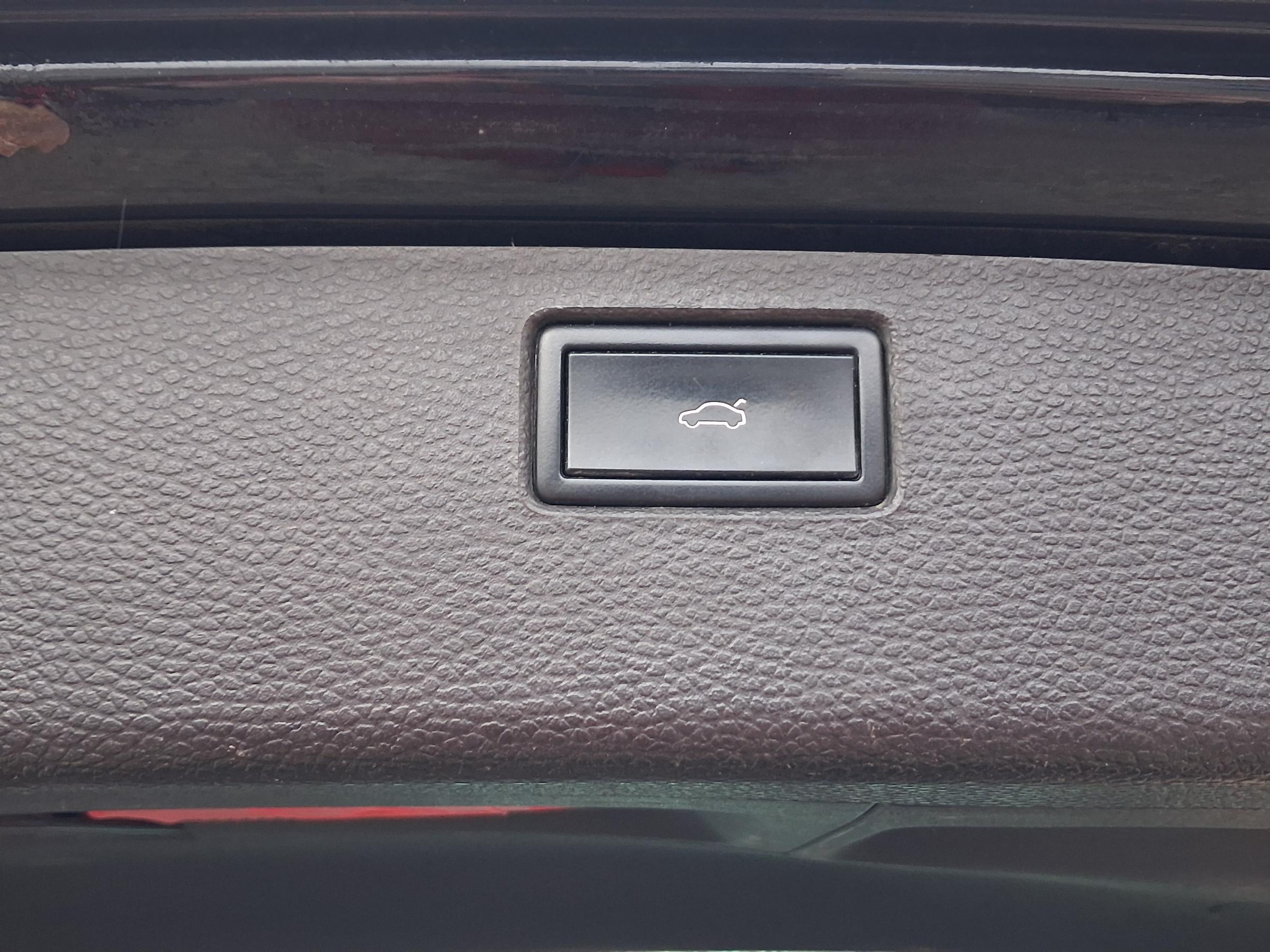 Volkswagen Passat, 2014 - pohled č. 23