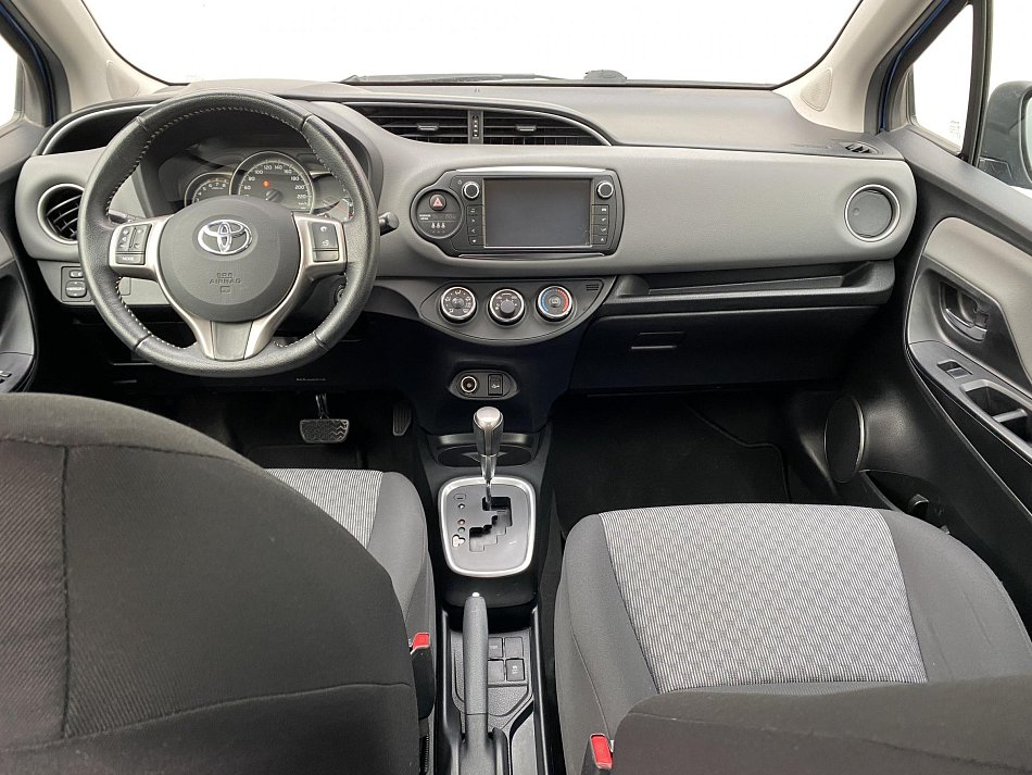 Toyota Yaris 1.3VVTi 