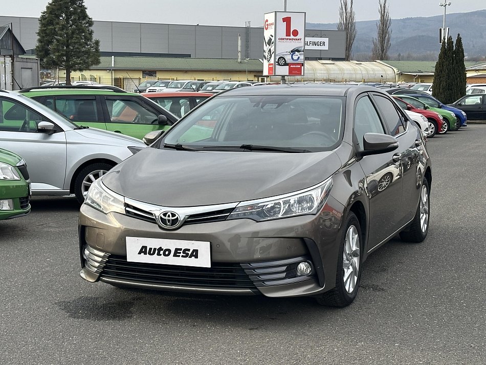 Toyota Corolla 1.6 VVTi 