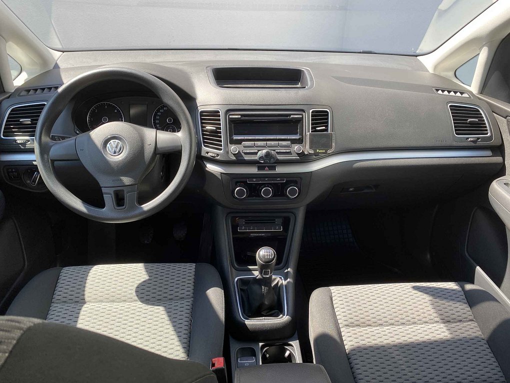 Volkswagen Sharan 2.0 TDI 