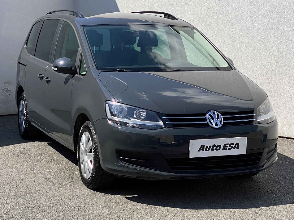 Volkswagen Sharan 2.0 TDI 