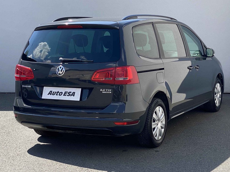 Volkswagen Sharan 2.0 TDI 
