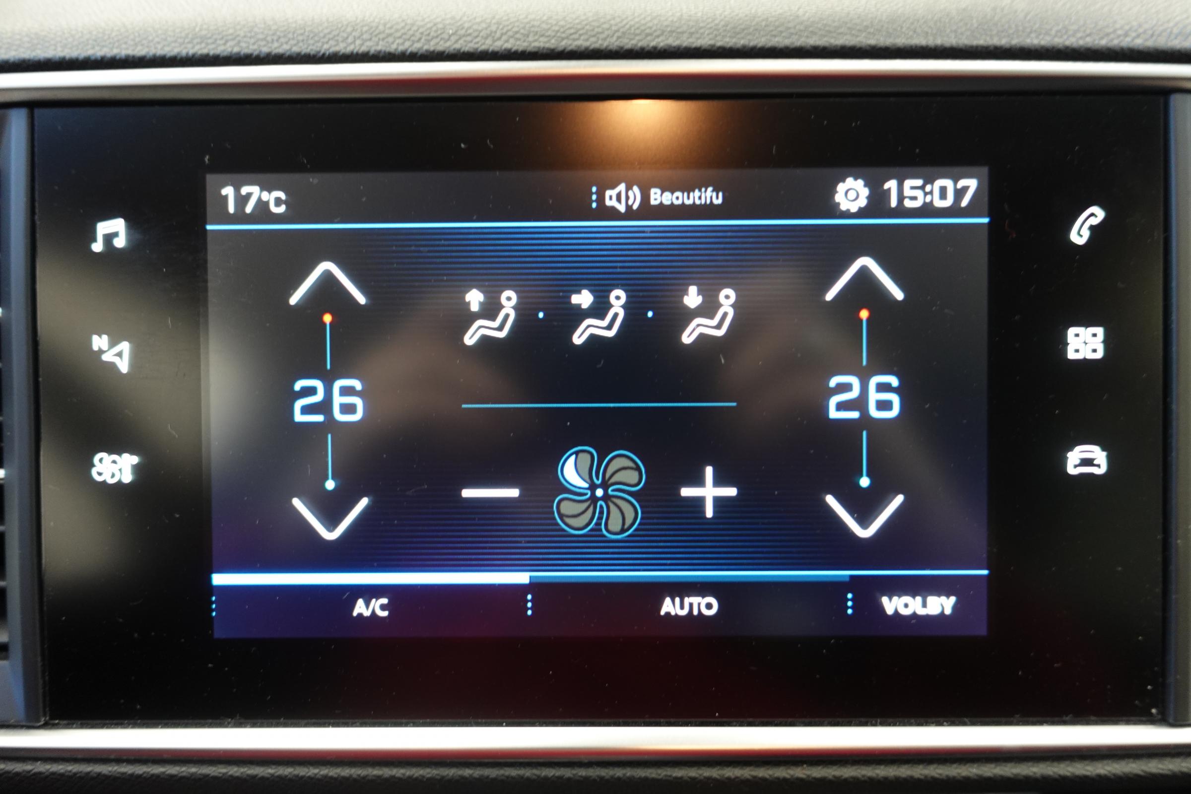 Peugeot 308, 2018 - pohled č. 17