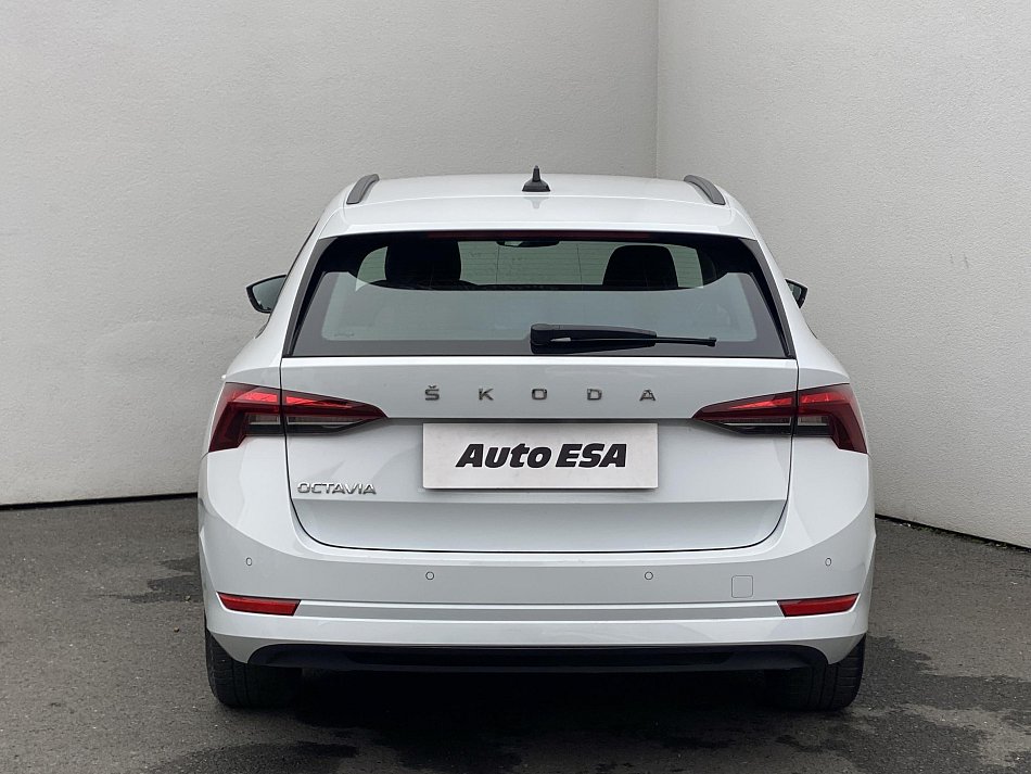 Škoda Octavia IV 2.0 TDi Ambition Plus