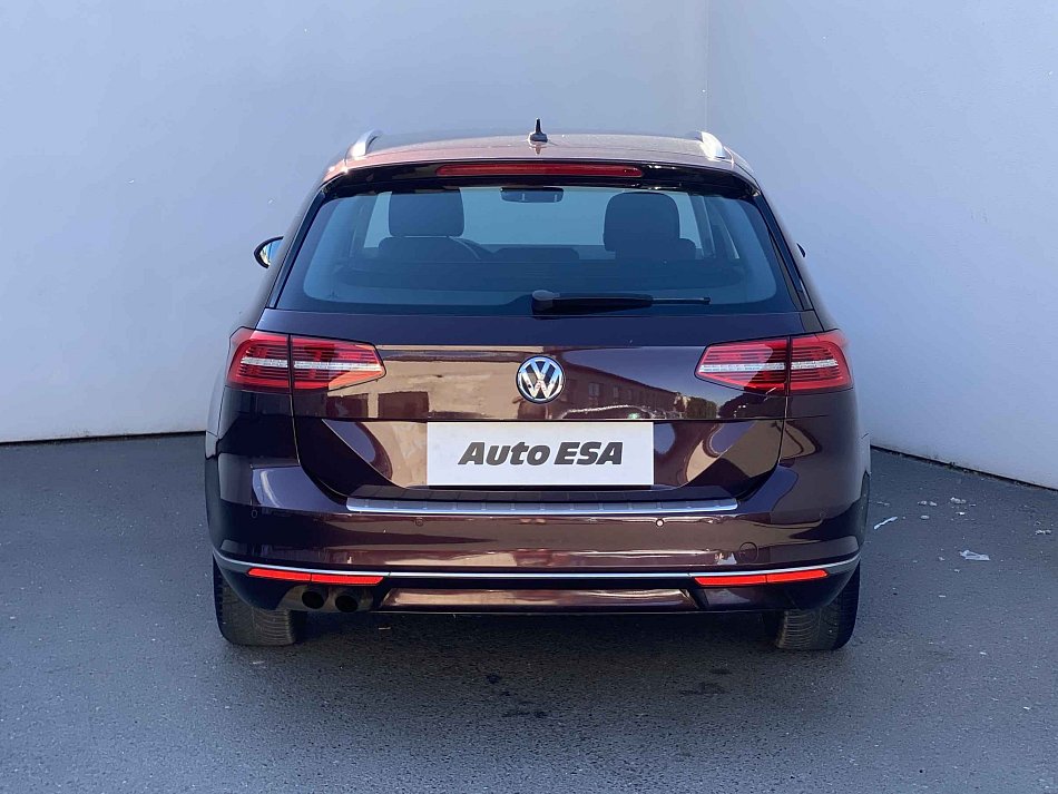 Volkswagen Passat 1.8 TSi Highline