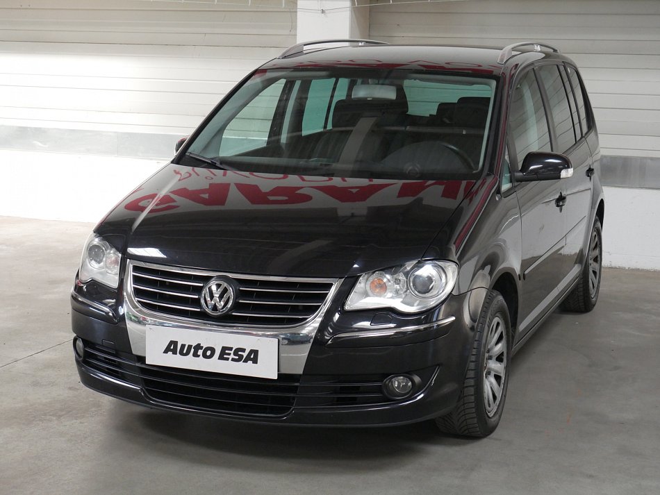 Volkswagen Touran 2.0 TDi 