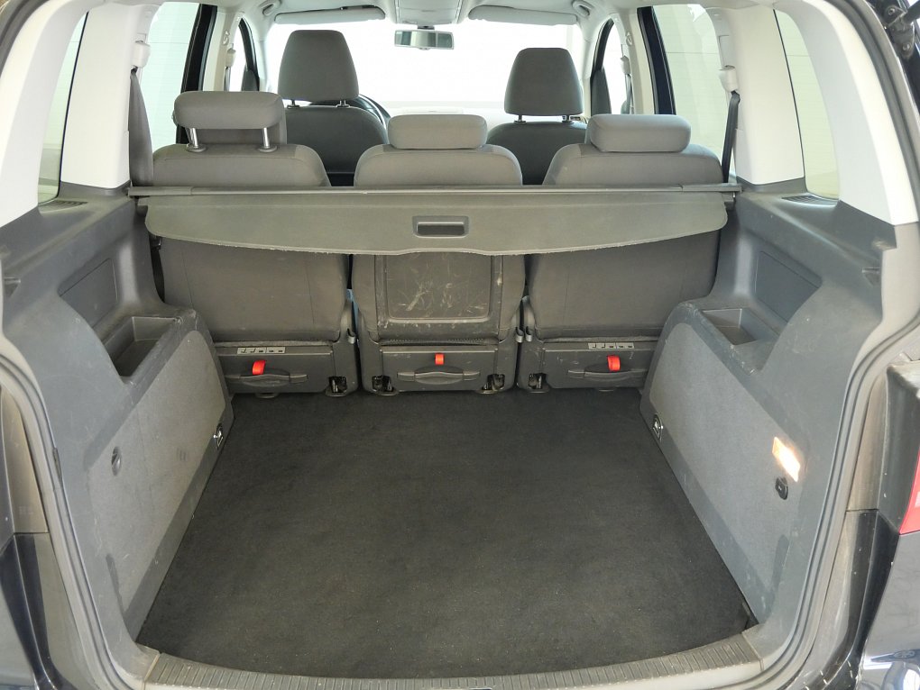 Volkswagen Touran 1.6TDi 