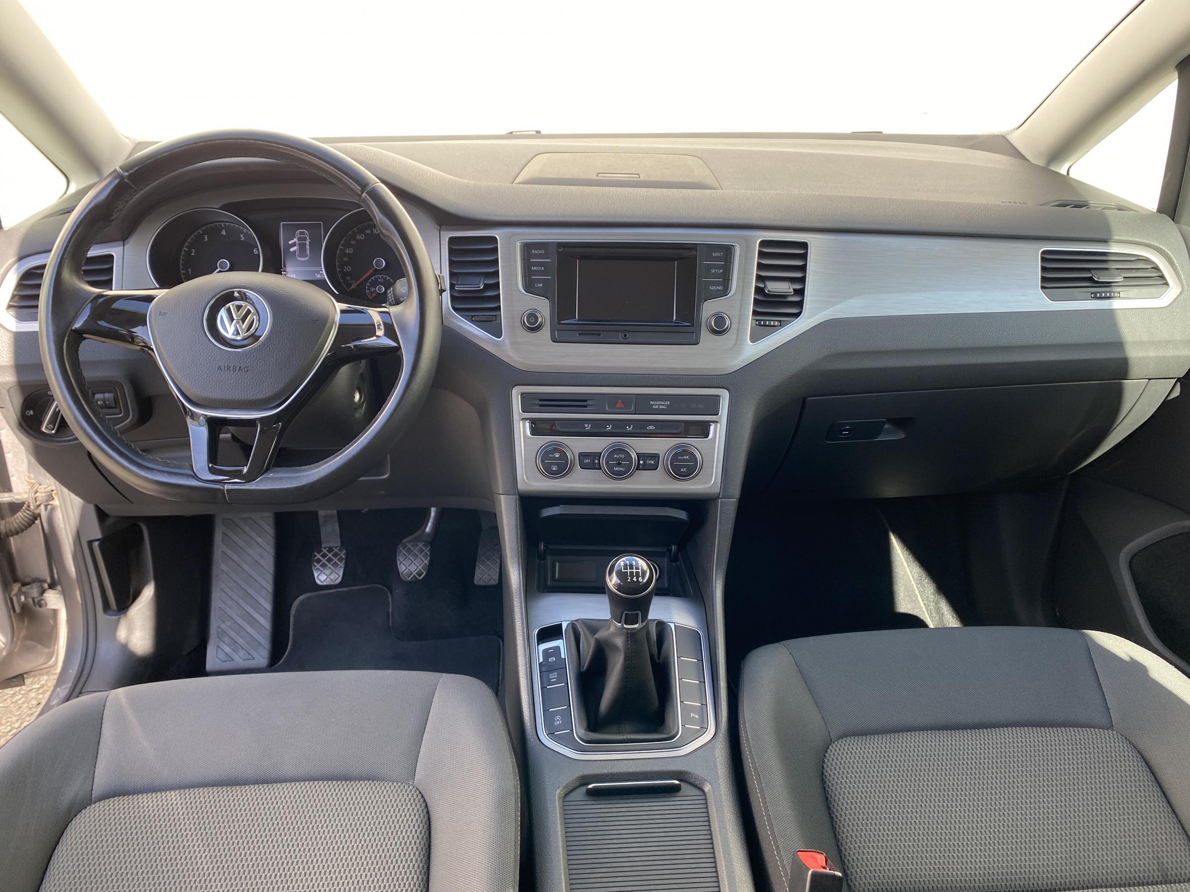 Volkswagen Sportsvan, 2016 - pohled č. 8