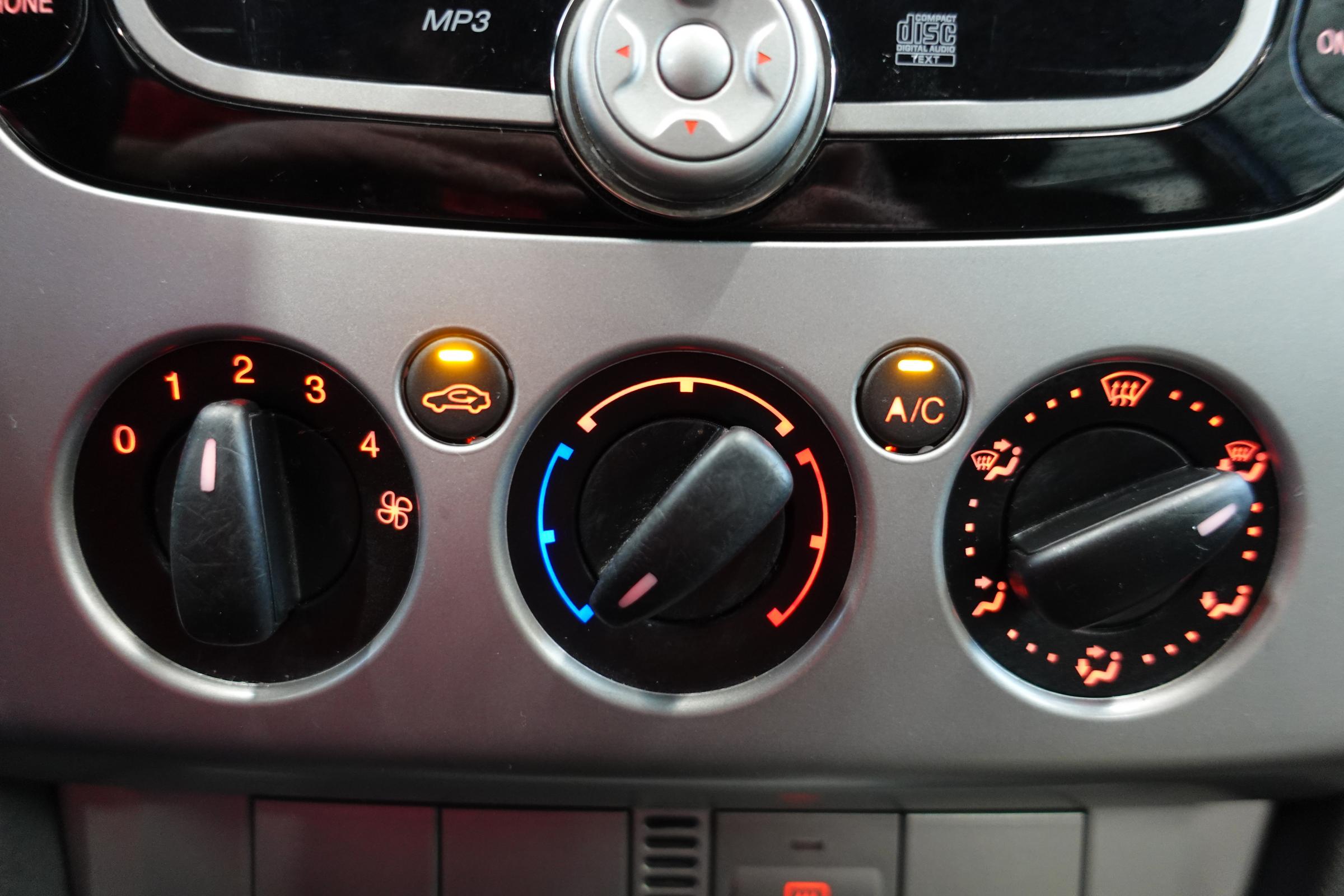 Ford Focus, 2010 - pohled č. 17