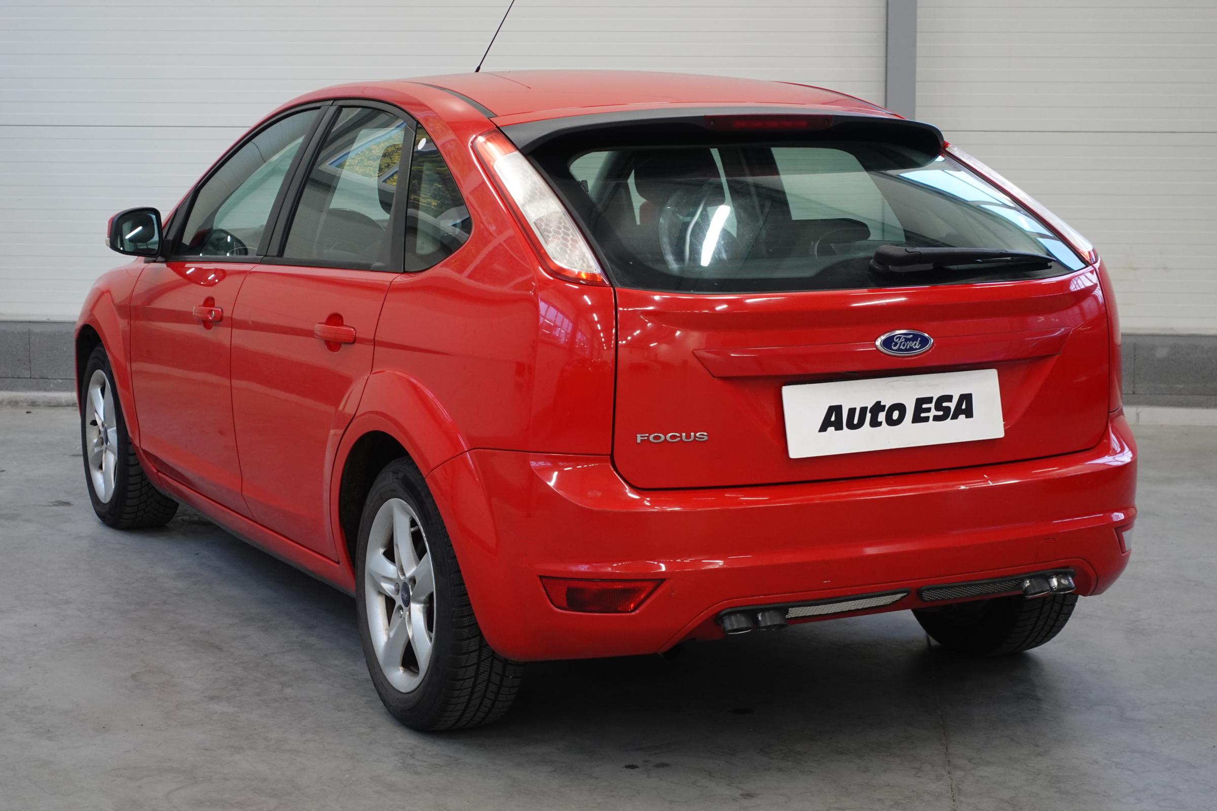 Ford Focus, 2010 - pohled č. 4