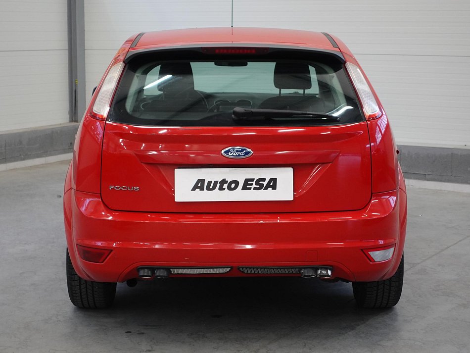 Ford Focus 1.6i 
