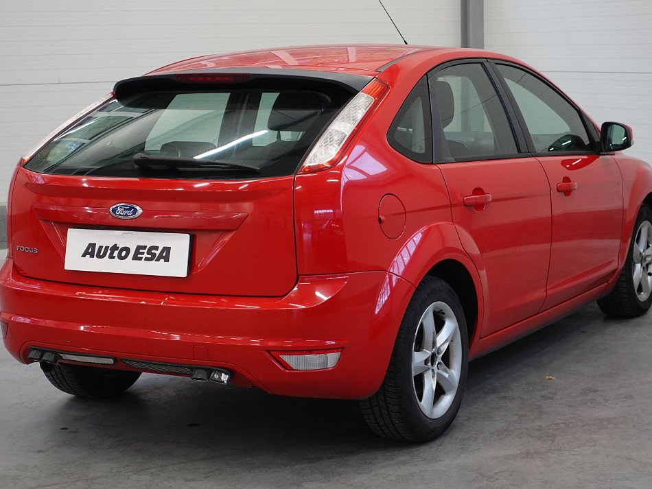 Ford Focus 1.6i 