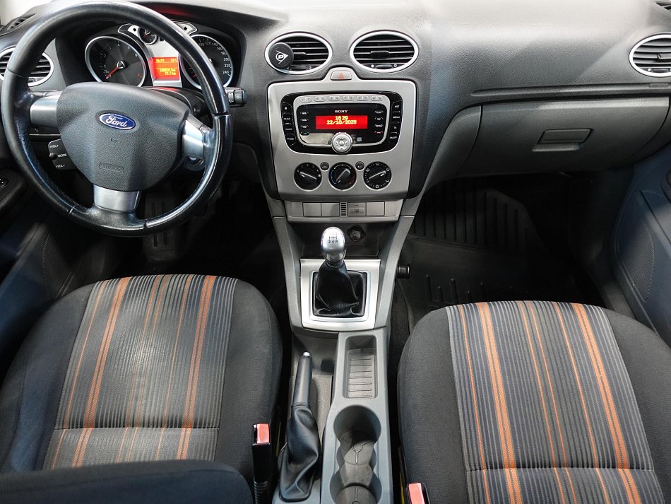 Ford Focus 1.6i 