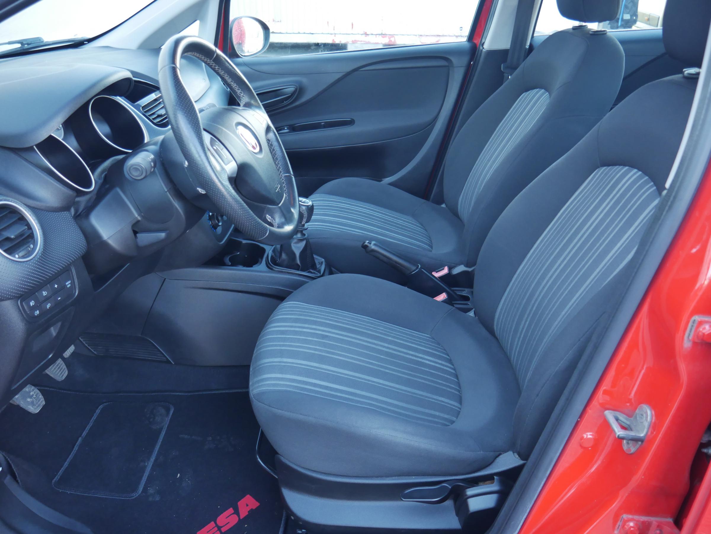 Fiat Punto Evo, 2012 - pohled č. 8