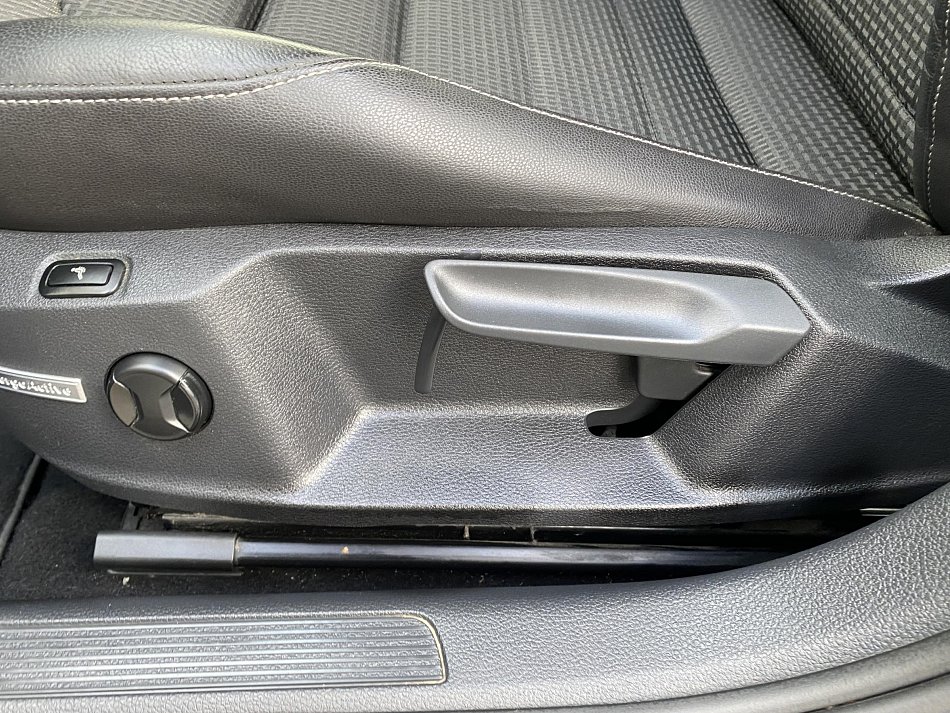 Volkswagen Golf 1.4 TSi Highline