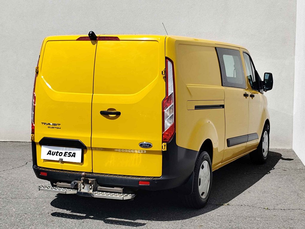 Ford Transit Custom 2.0TDCi  L2H1 5míst
