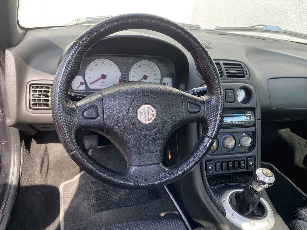 MG TF 1.6 i 