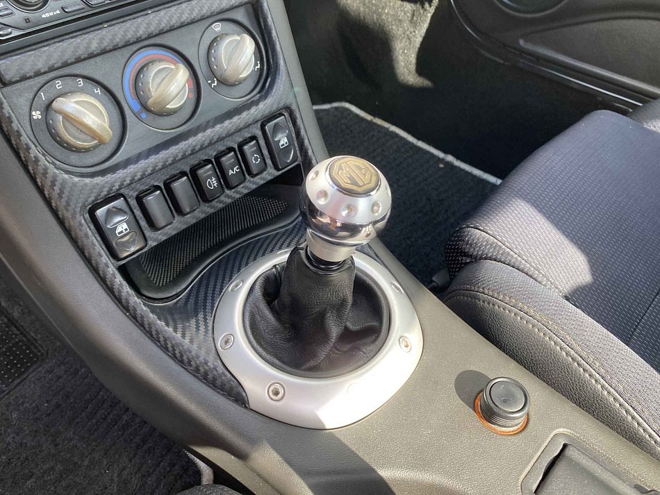 MG TF 1.6 i 