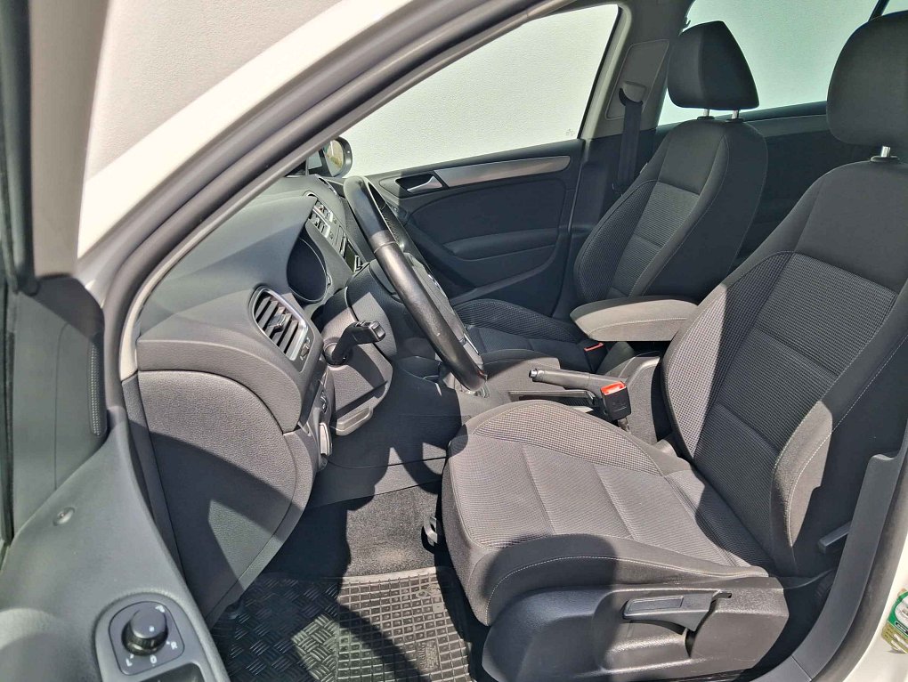 Volkswagen Golf 1.2TSi Trendline